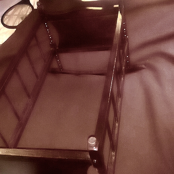 Vtg Wood cradle/crib w/doll - Picture 4 of 10